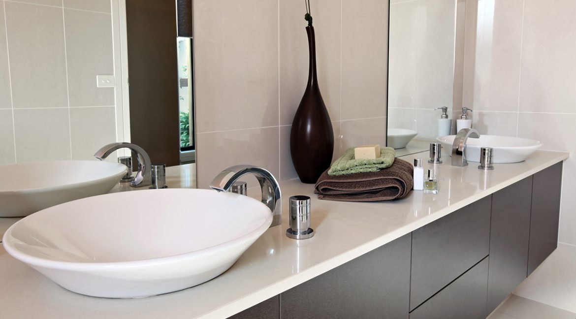 bathroom-00